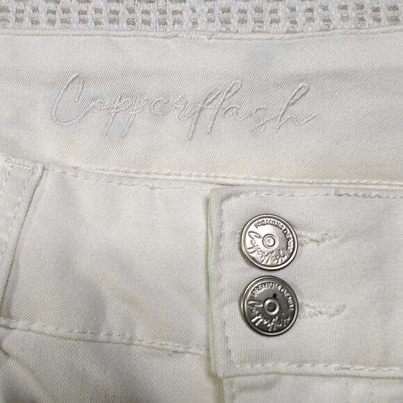 Copperflash White Stretch Denim Capri Pants Cuffed Hem Womens Size 10 NWT - Picture 7 of 8